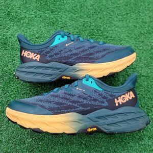 Hoka One One Speedgoats 5 GTX -  Women's running shoes - Size 8B
